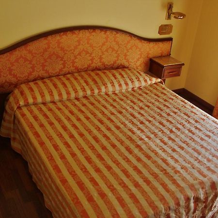 Hotel Valdaso Pedaso Zewnętrze zdjęcie