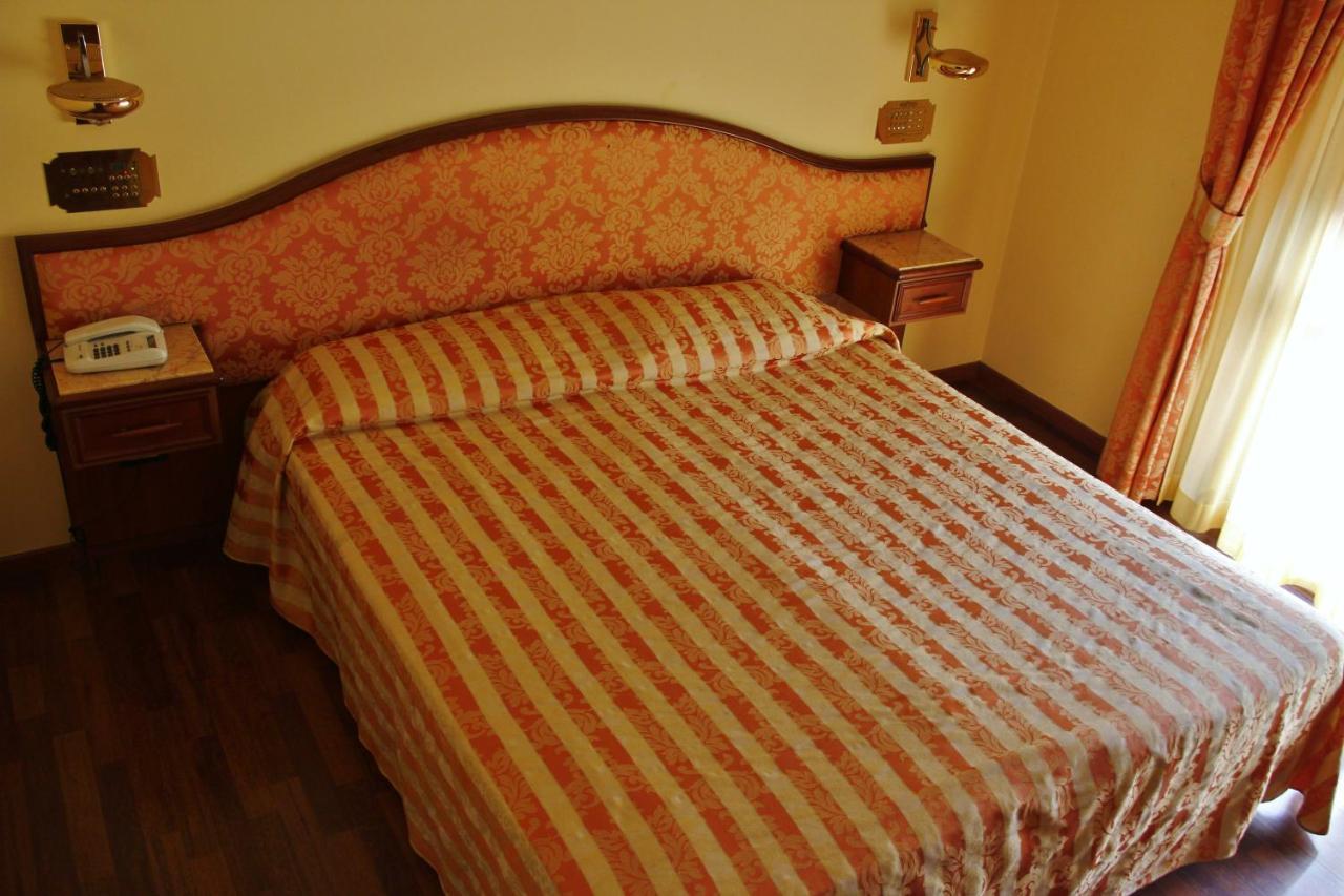 Hotel Valdaso Pedaso Zewnętrze zdjęcie